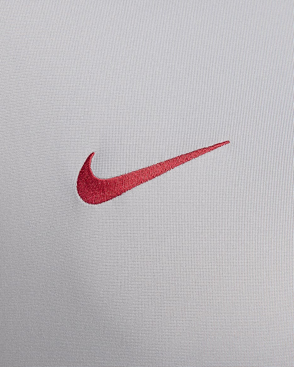 Nike symbol small hotsell